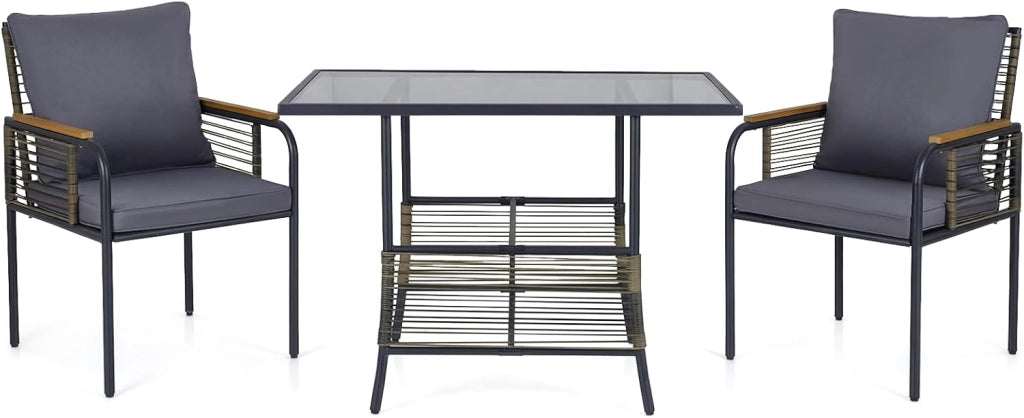 Set Mobile da Giardino in PE Rattan, Tavolo e 2 Sedie con Piano in Vetro Temperato, Cuscini Morbidi e Braccioli in Legno-Plastica, Salotto da Estemo per Cortile, Patio, Piscina (Grigio)
