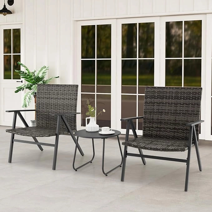 Set Tavolino e 2 Sedie, Salottino da Giardino Esterno con 2 Poltrone con Braccioli in Metallo con Schienale e Seduta in Rattan, Set da Giardino per Balcone, Veranda e Bordo Piscina