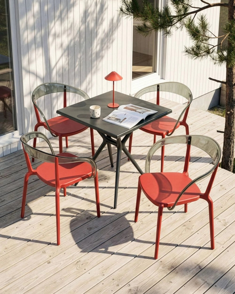 Set di 4 sedie da giardino rosso Materiale sintetico Plastica Interno Esterno Giardino con braccioli Sala da pranzo Stile moderno minimalista