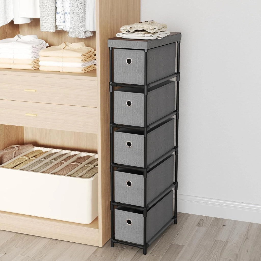 Comò a 5 Cassetti, Mobile da Soggiorno Stretto con Struttura in Metallo, Piano in Legno & Maniglie, Comò Compatto Ideale per Camera da Letto, Corridoio e Ingresso, 40 x 19 x 100cm (Grigio)