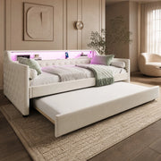 Letto daybed 90x200 cm con letto estraibile, LED, USB e rete a doghe