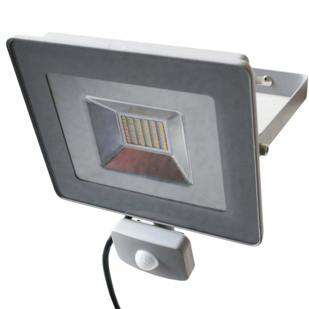 Faro LED 30W Luce alta Luminosità 3700lm Faretto Esterno con Sensore Movimento