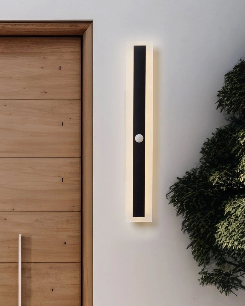 Lampada da parete LED in metallo nero con sensore di movimento 60 cm acrilico esterno