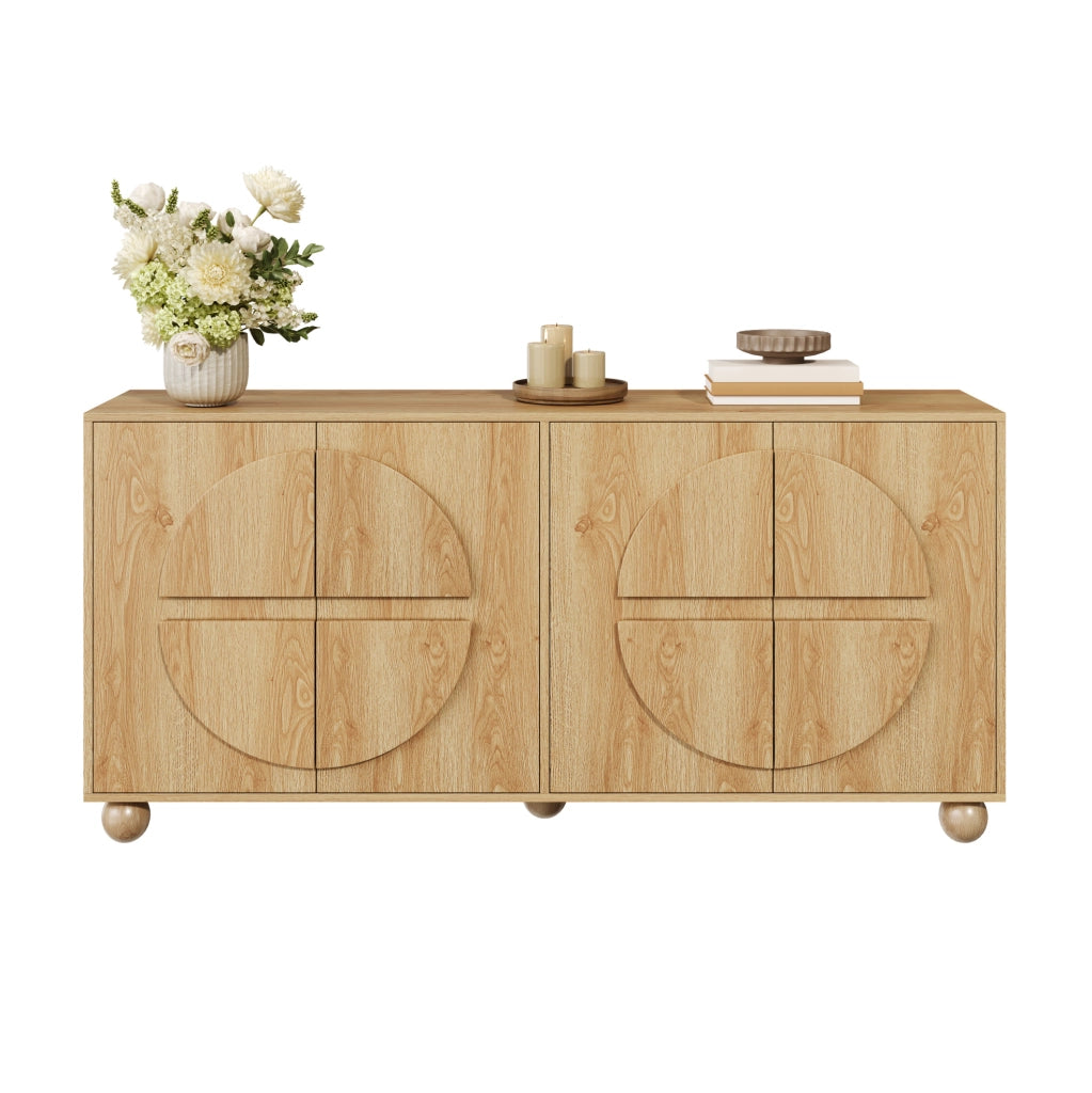Credenza 4 ante con rilievo geometrico in legno naturale