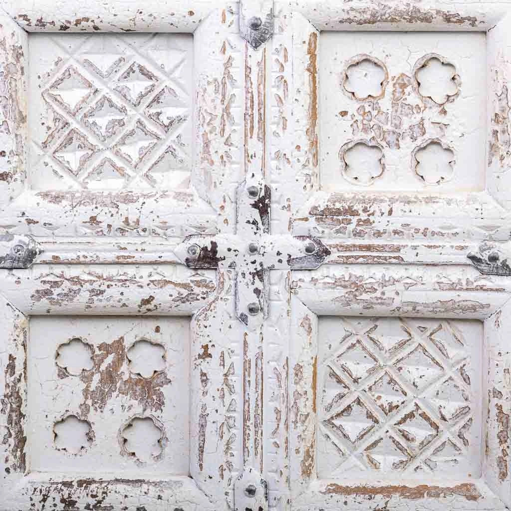 Comodino artigianale in legno con 1 anta, bianco, 53x40x73h cm