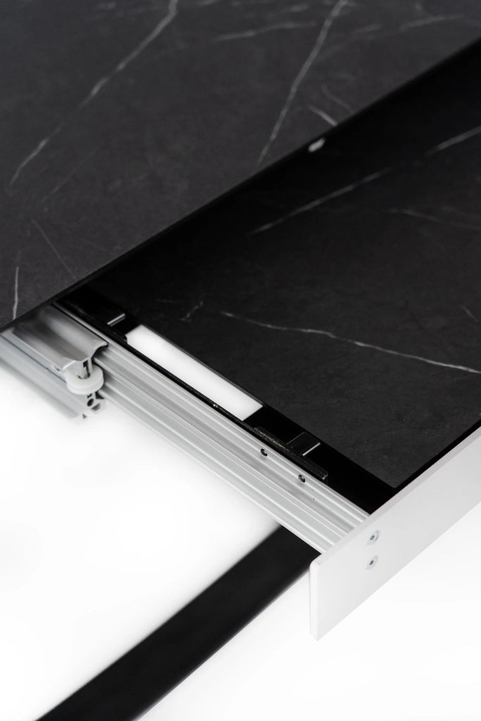 Barret - Tavolo Allungabile (170/270 x 90 cm) in HPL su MDF Nero
