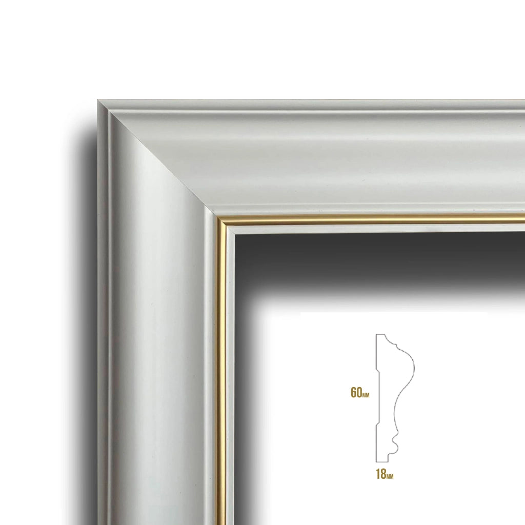 Cornice Bugna Preassemblata per Boiserie in polimeri linea GOLD (filo oro) bianco Avorio 9010 varie dimensioni - 50X25cm