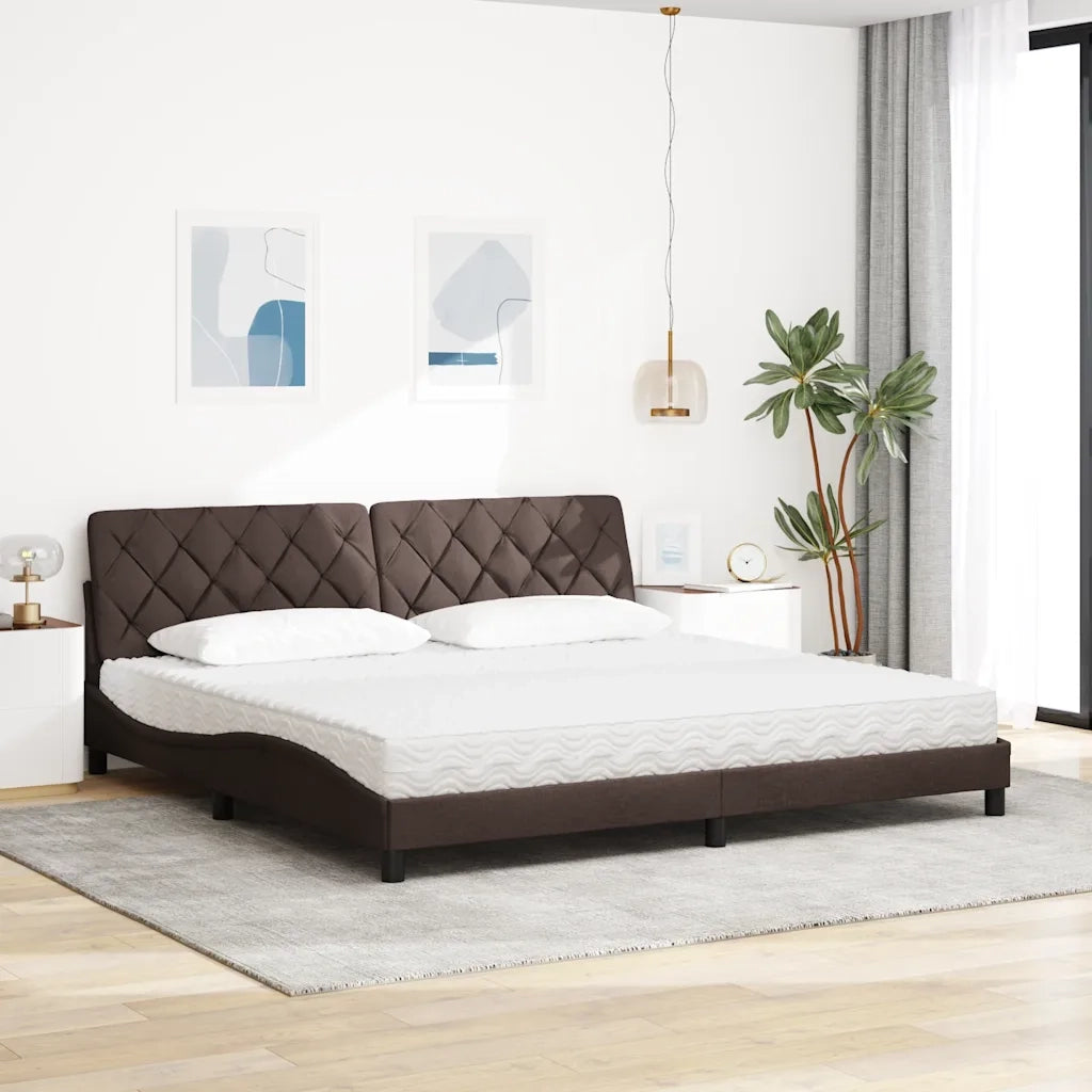 Letto con Materasso Marrone Scuro 200x200 cm in Tessuto
