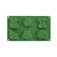 Stampo a forma di piccoli animali, 8 porzioni. in the wood