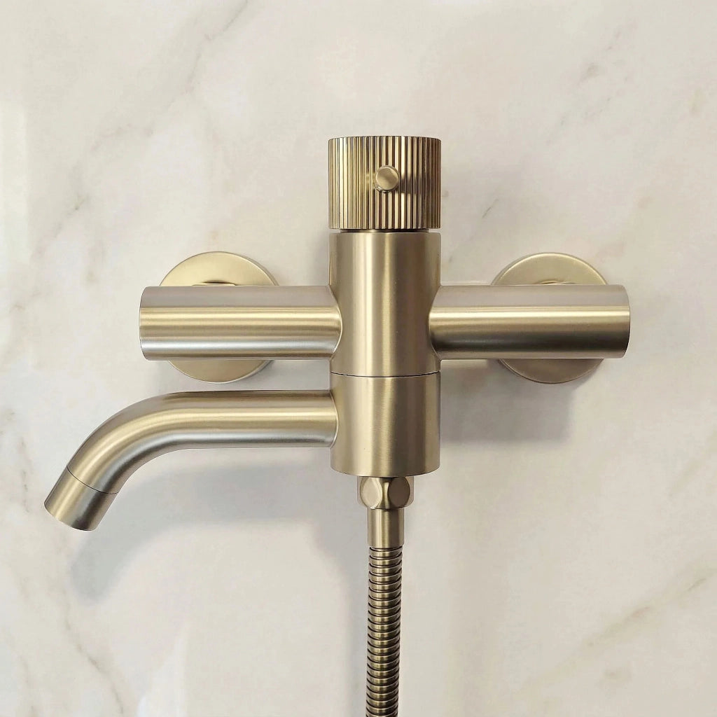 Rubinetto Da Vasca Rea Lungo Stripe Gold Brush