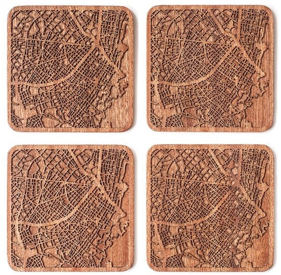 Onderzetters con mappa di Bogotá in legno di sapele, 4 pezzi, con mappa, più città opzionale, realizzati a mano