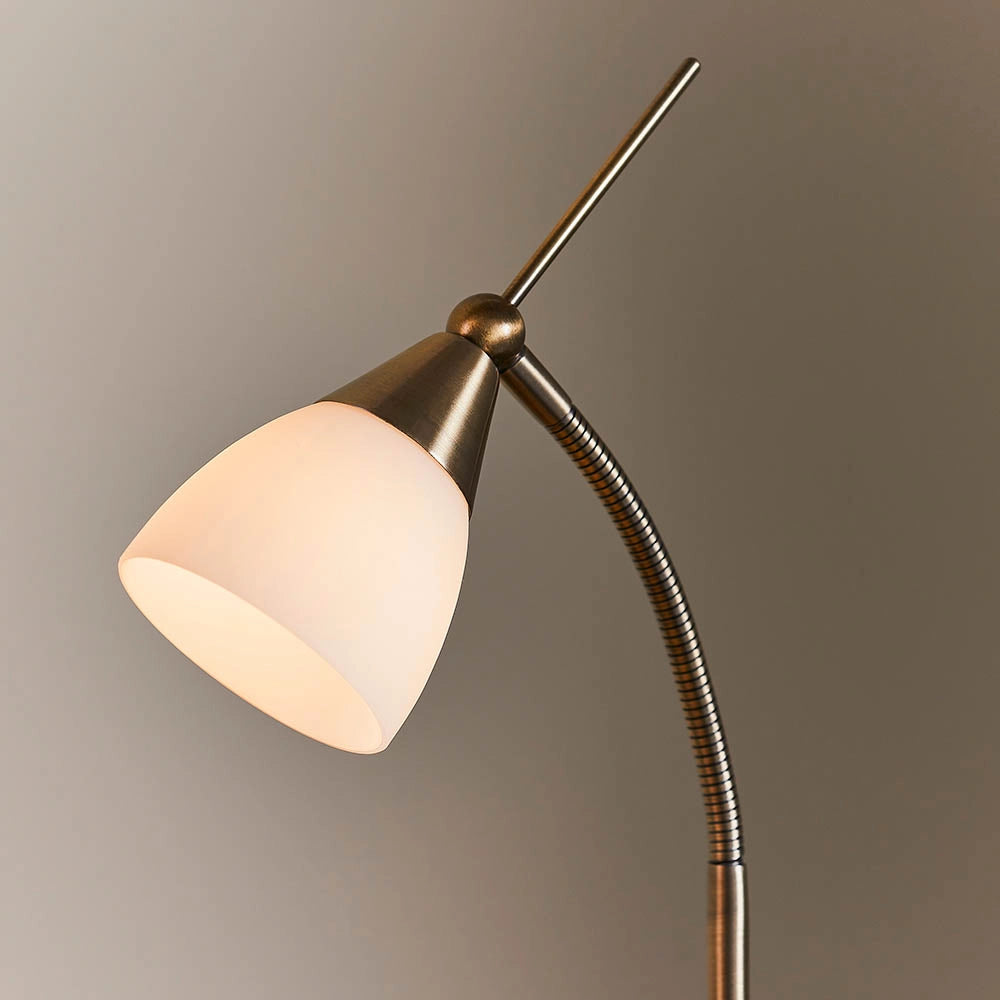 Lampada da tavolo industrial ottone antico touch Endon