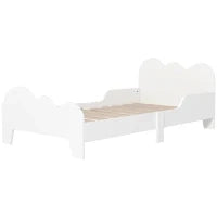 Letto per bambini letto a terra bambino 70x140 cm con sponda di sicurezza, doghe incluse e decorazioni a nuvola, bianco
