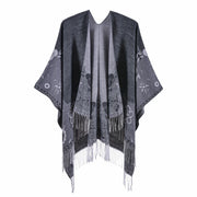 Sciarpa di nuovo stile con nappe e fiorellini, alla moda, oversize, calda e con spacco.