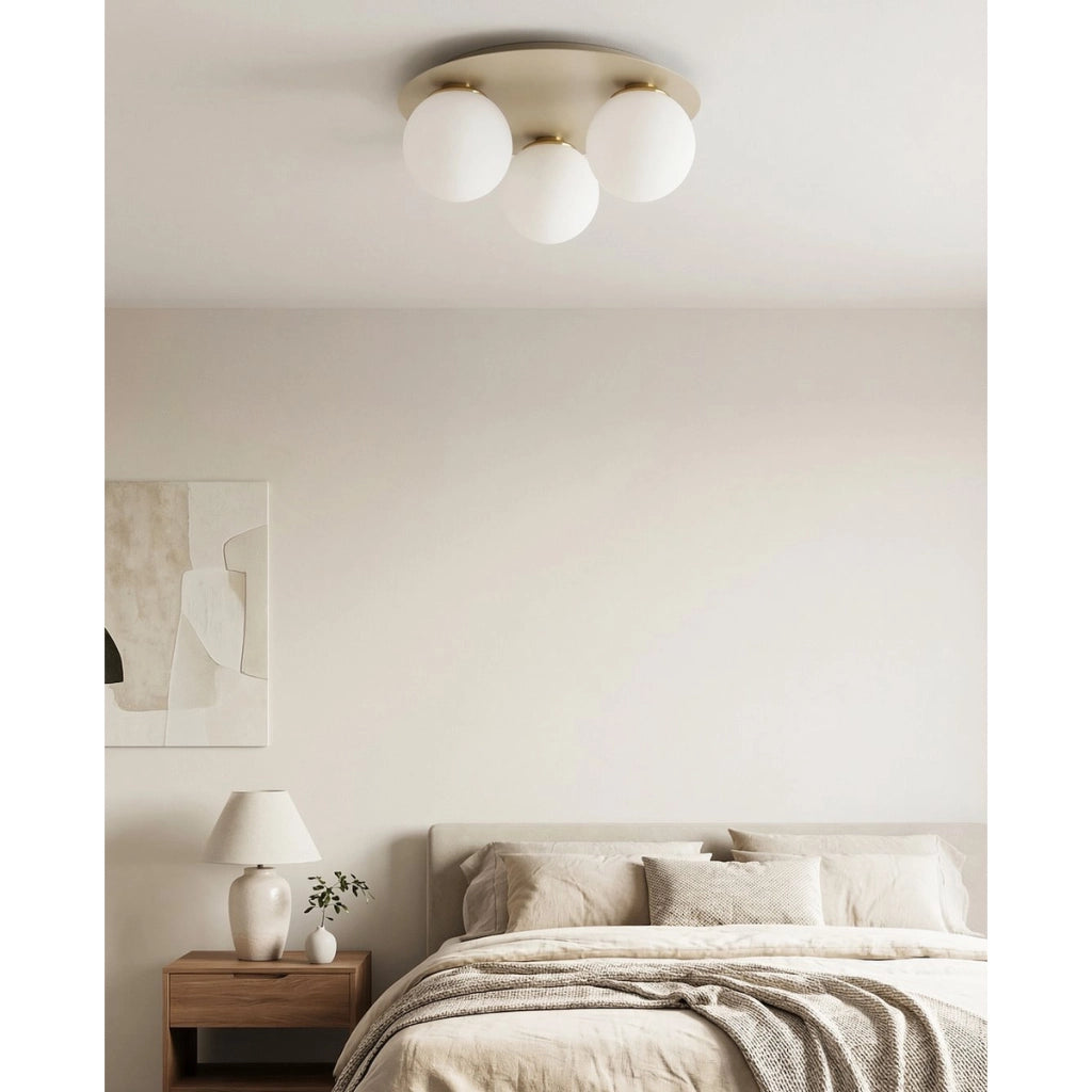 Lampada da soffitto SOLAR in acciaio mokka e vetro opale