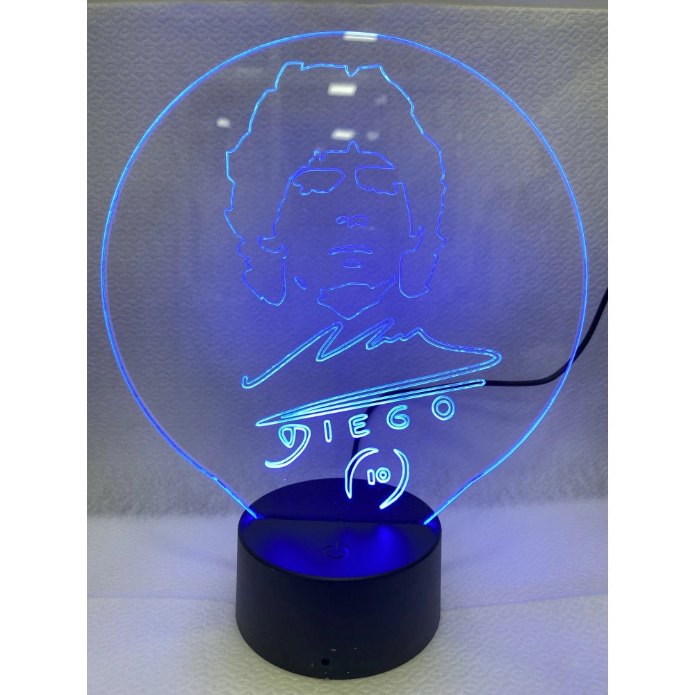 Trade Shop - Lampada Da Tavolo A Batterie Usb Con Volto Stilizzato Di Diego Armando Maradona -