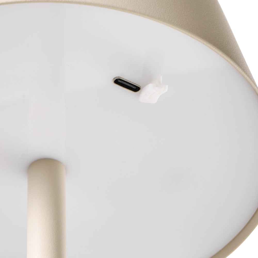 Lampada da tavolo wireless beige in metallo da interno ed esterno con porta USB C ricaricabile
