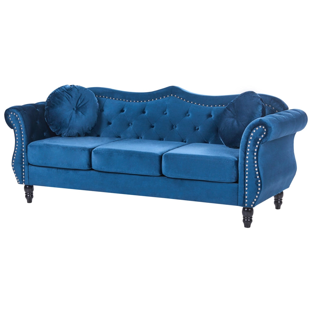 Divano Velluto Blu 3 Posti Testa Chiodo Bottone Cuscini Trapuntati Braccia Arrotolate Glam