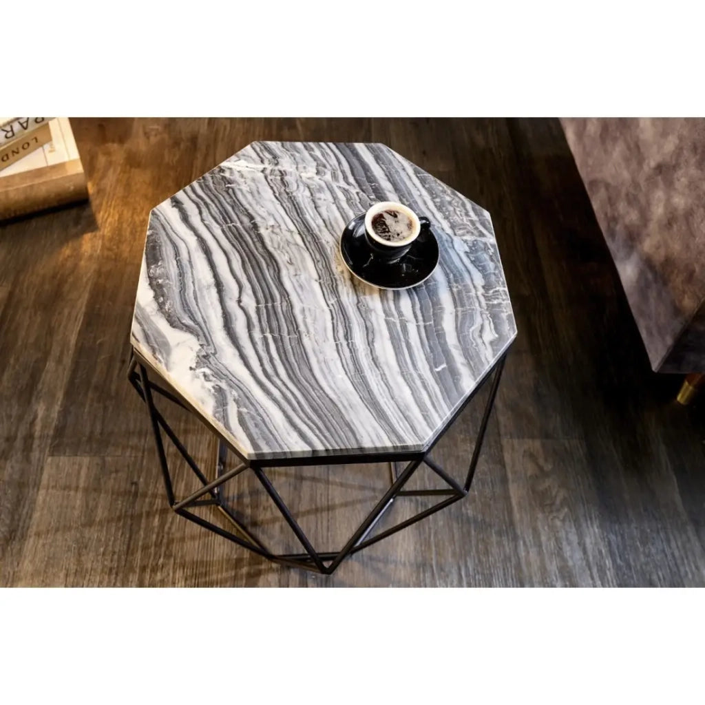 Tavolino NEXORA 50 cm in marmo grigio e metallo nero design geometrico