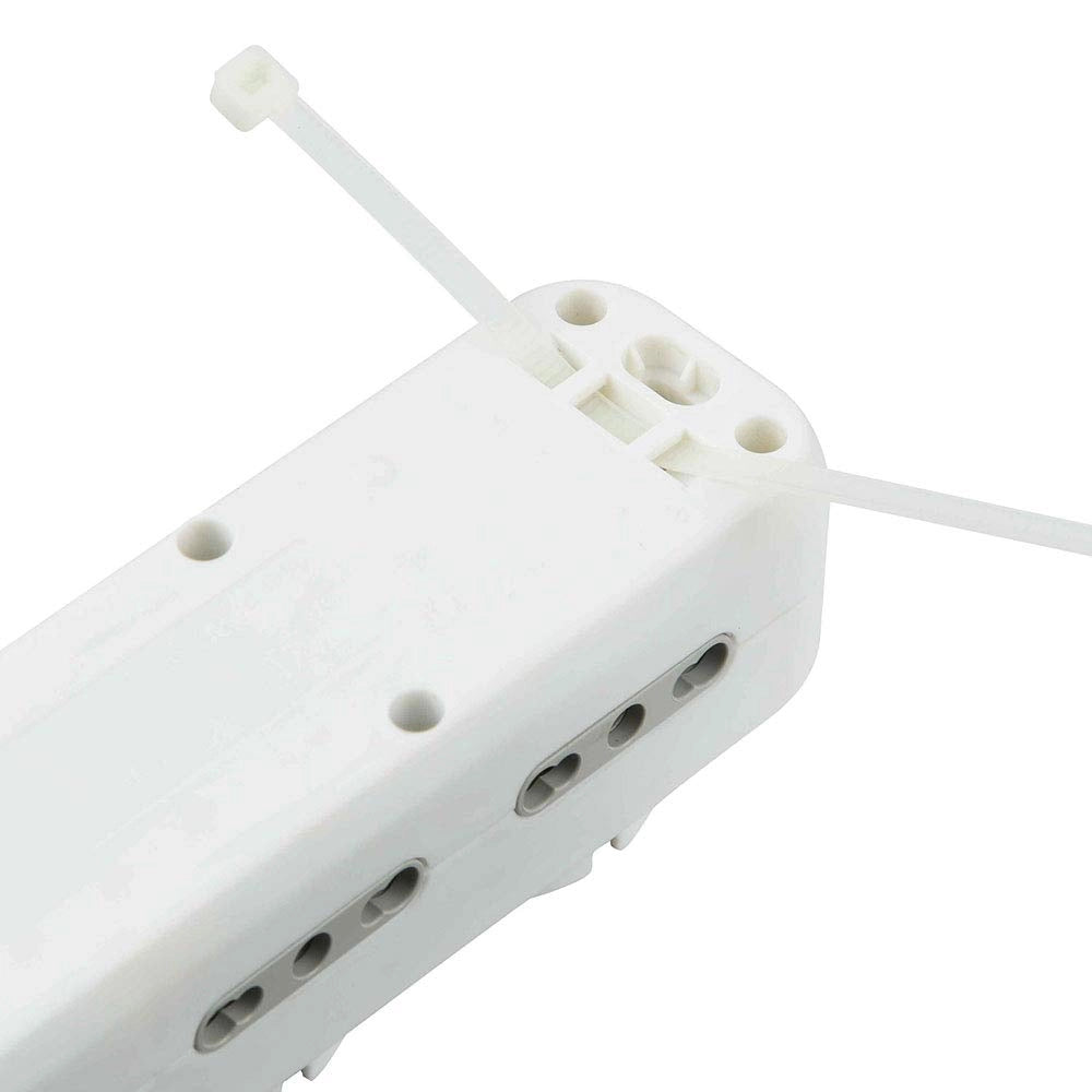 Multipresa da Tavolo 9 Posti con 6 Prese Bipasso e 3 Schuko Cavo 1,5 m Interruttore Luminoso e Protezione Bambini Electraline