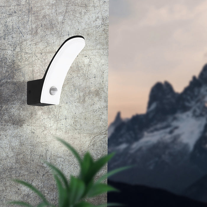 Applique Esterno Contemp Fiumicino Alluminio Nero Policarbonato Bianco Led