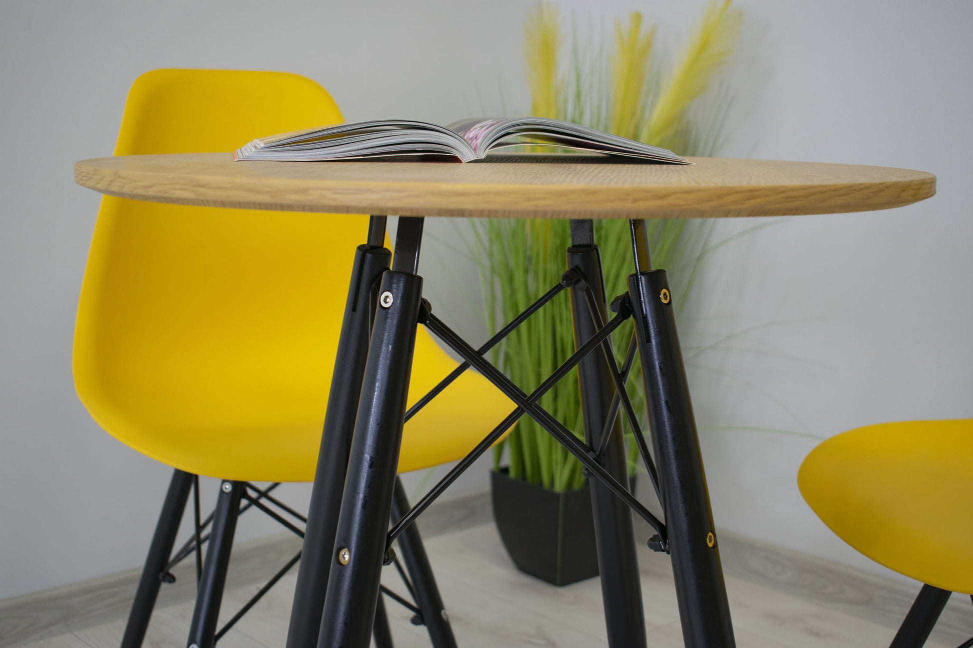 Tavolo rotondo VALORA KOVA 60 cm - Tavolo da pranzo moderno in rovere miele