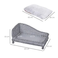 Cuccia per Animali Domestici Forma Chaise Longue in Vimini Grigio Cuscino in Pile 69x42x33cm