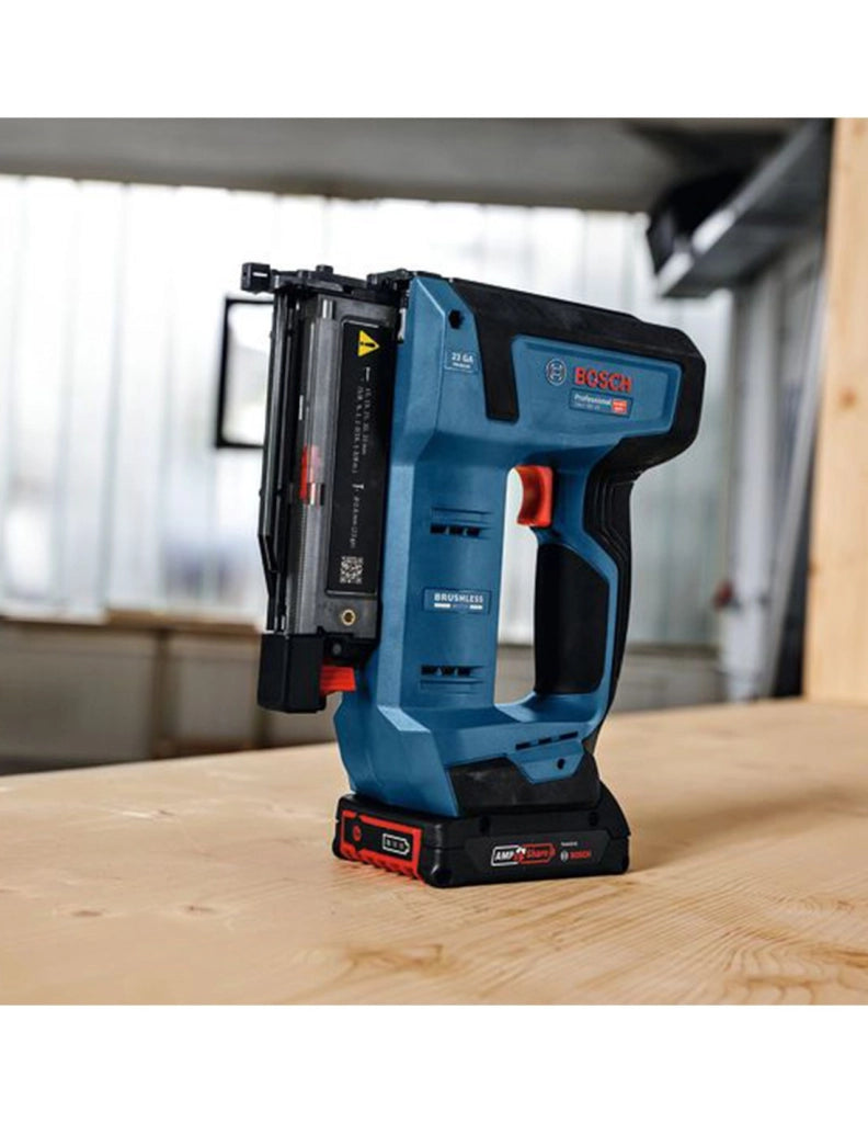 Chiodatrice BOSCH GNH 18V-35 (Solo corpo + L-Boxx 136)