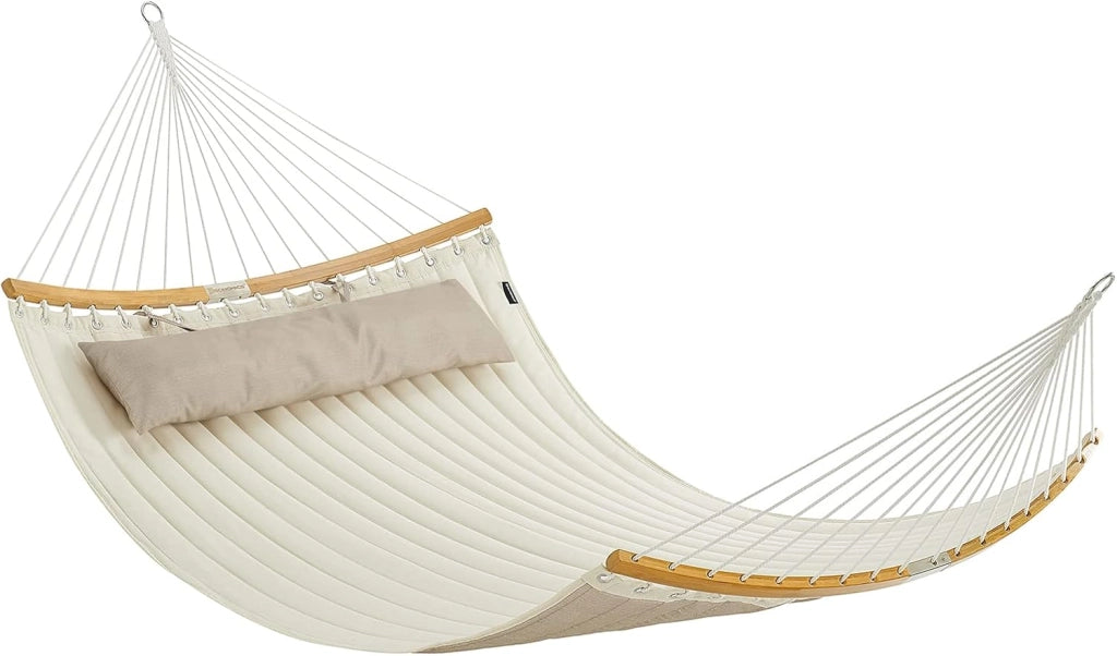 SONGMICS Amaca Doppia Imbottita, Amaca da Campeggio Giardino con Barre Curve in Bambù Separabili, con Cuscino, 200 x 140 cm, Max Portata 225 kg, Crema e Beige GDC34BE