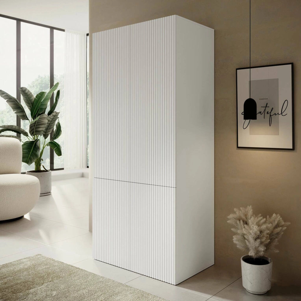 Guardaroba 2 ante Caiazzo, Mobile multifunzionale con due ripiani interni e barra appendiabiti, Finitura effetto cannettato, 90x56 h199 cm, Bianco