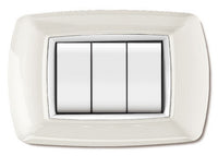 placca life modello living pl. bianca 3p cor. bian. cod:ferx.98401