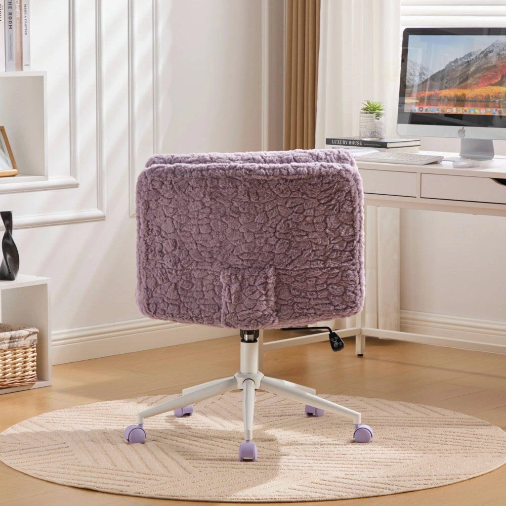 Chaise de bureau girevole con altezza regolabile e inclinazione, seduta ampia in pelliccia sintetica viola