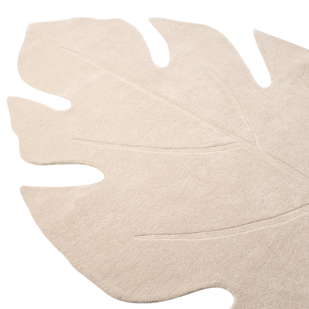 Tappeto a forma di foglia tuftato a mano 160 x 230 cm bianco sporco elemento decorativo