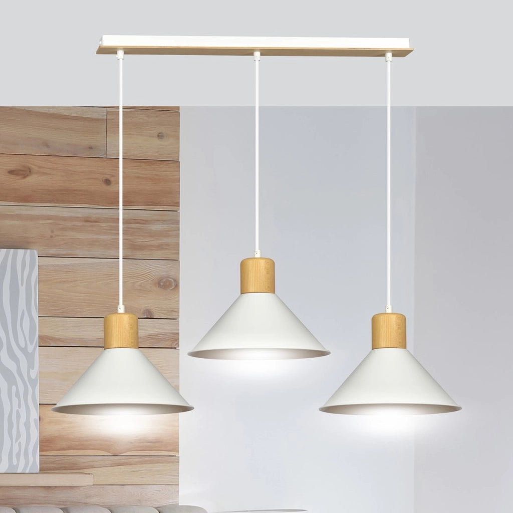 Lampada a sospensione ROWEN con inserti in legno e finitura bianca opaca