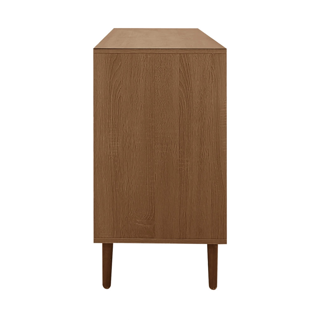 Credenza 130x75.5x40 cm con ante effetto rattan e ripiani regolabili; pannello truciolare