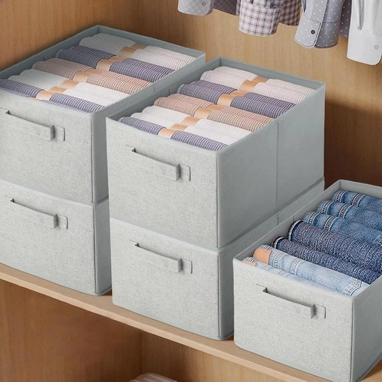 Organizzatori di armadio pieghevoli - Set di 4 contenitori di abbigliamento per abbigliamento, giocattoli e altro - Scatole di archiviazione spazienti per casa o ufficio