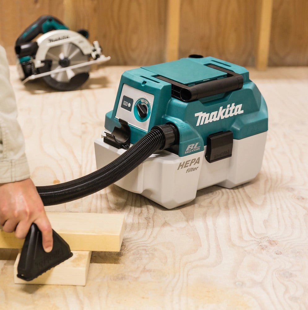 ASPIRATORE LXT A BATTERIA 18V MAKITA 7,5 LT FILTRO HEPA - DVC750LZX1