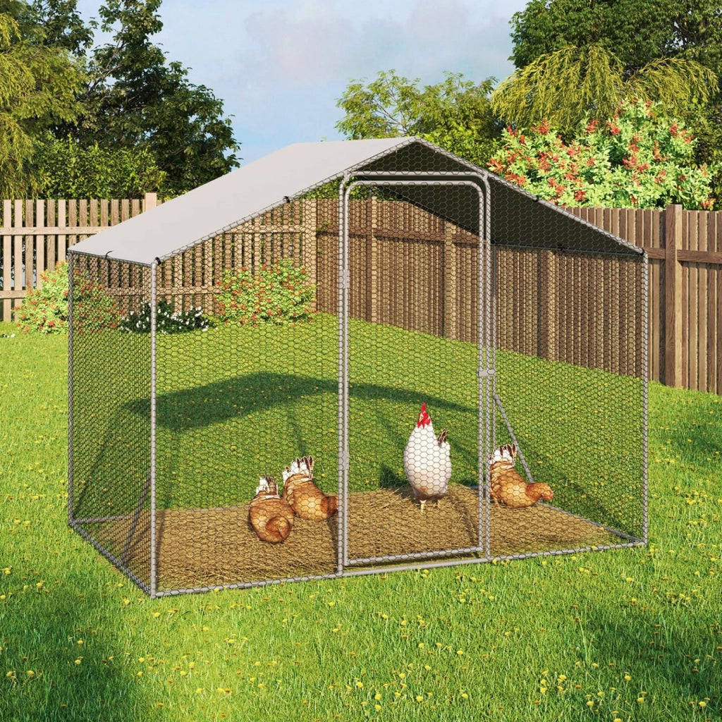 Box per polli di 3 m². Parco con recinto di 2,20x1,4 m. Acciaio galvanizzato