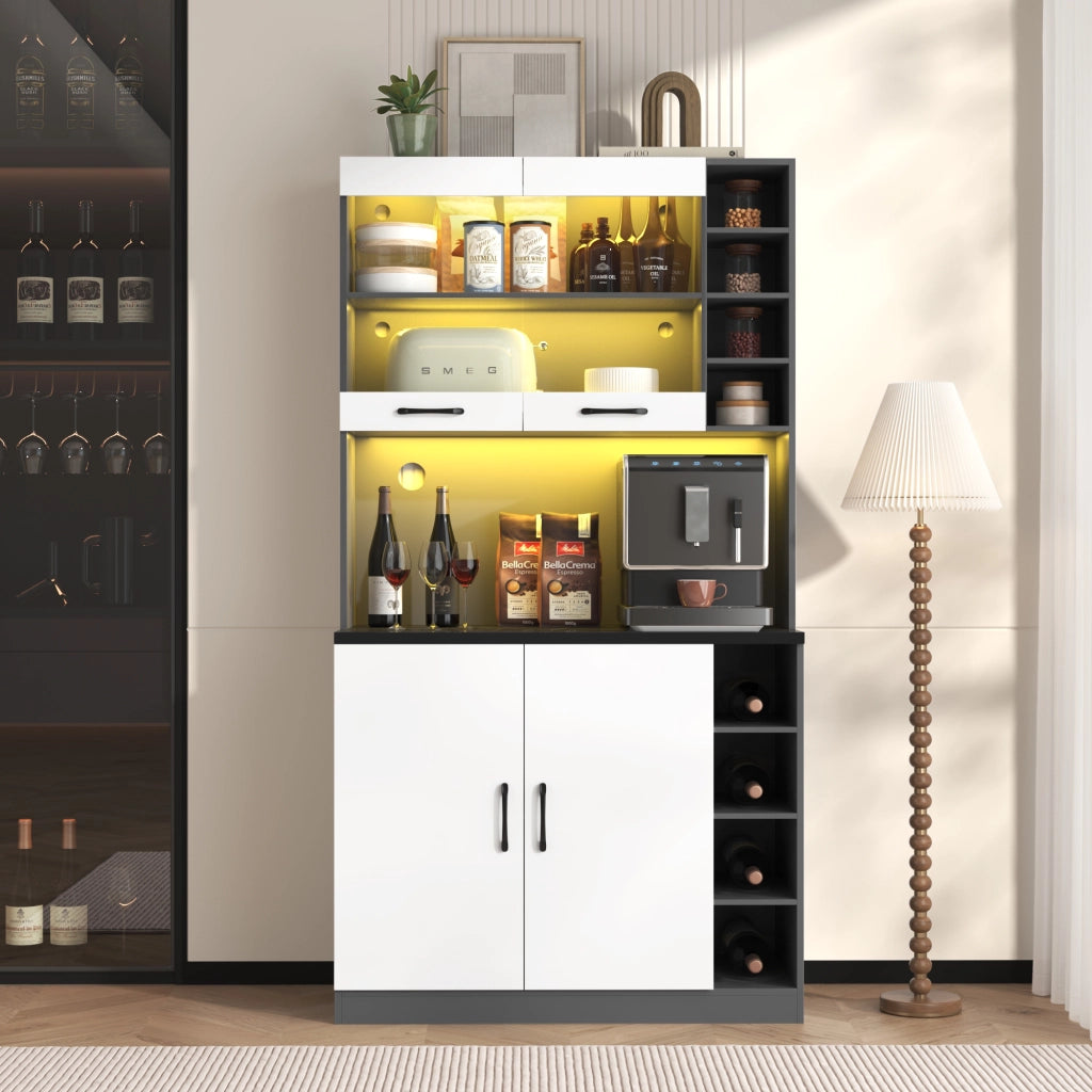 Credenza cucina moderna 100x47x187 cm con LED, ripiani regolabili e vano per microonde, bianco/grigio