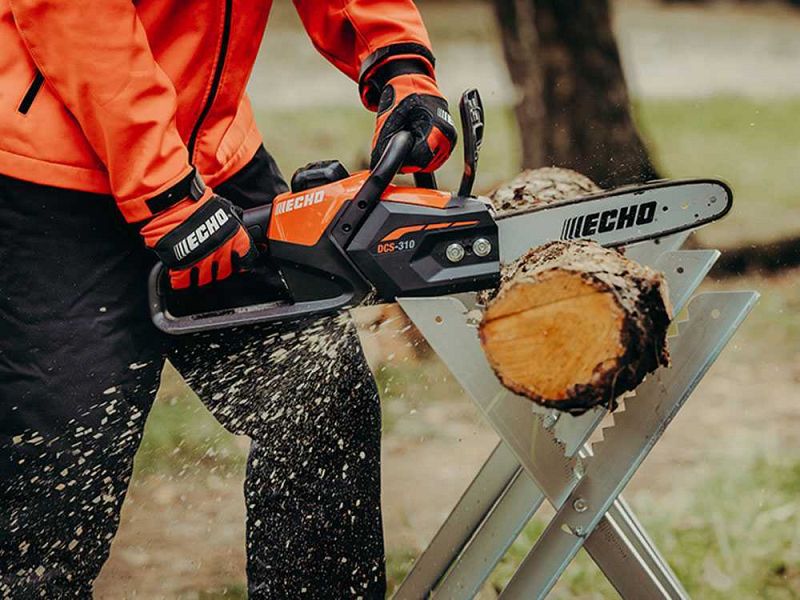 Motosega a batteria 40V Echo DCS-310 barra 30cm senza batteria e caricabatteria
