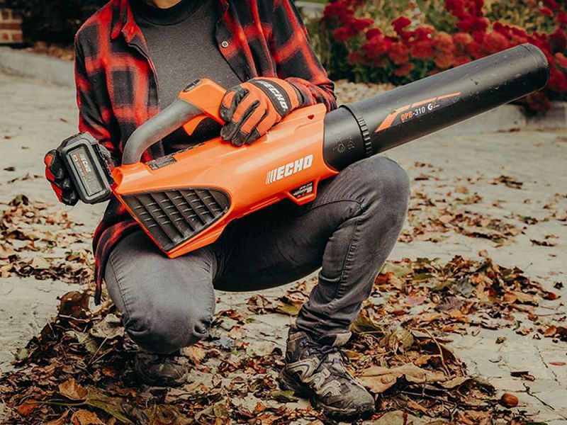 Soffiatore a batteria ECHO DPB-310 senza batteria e caricabatteria
