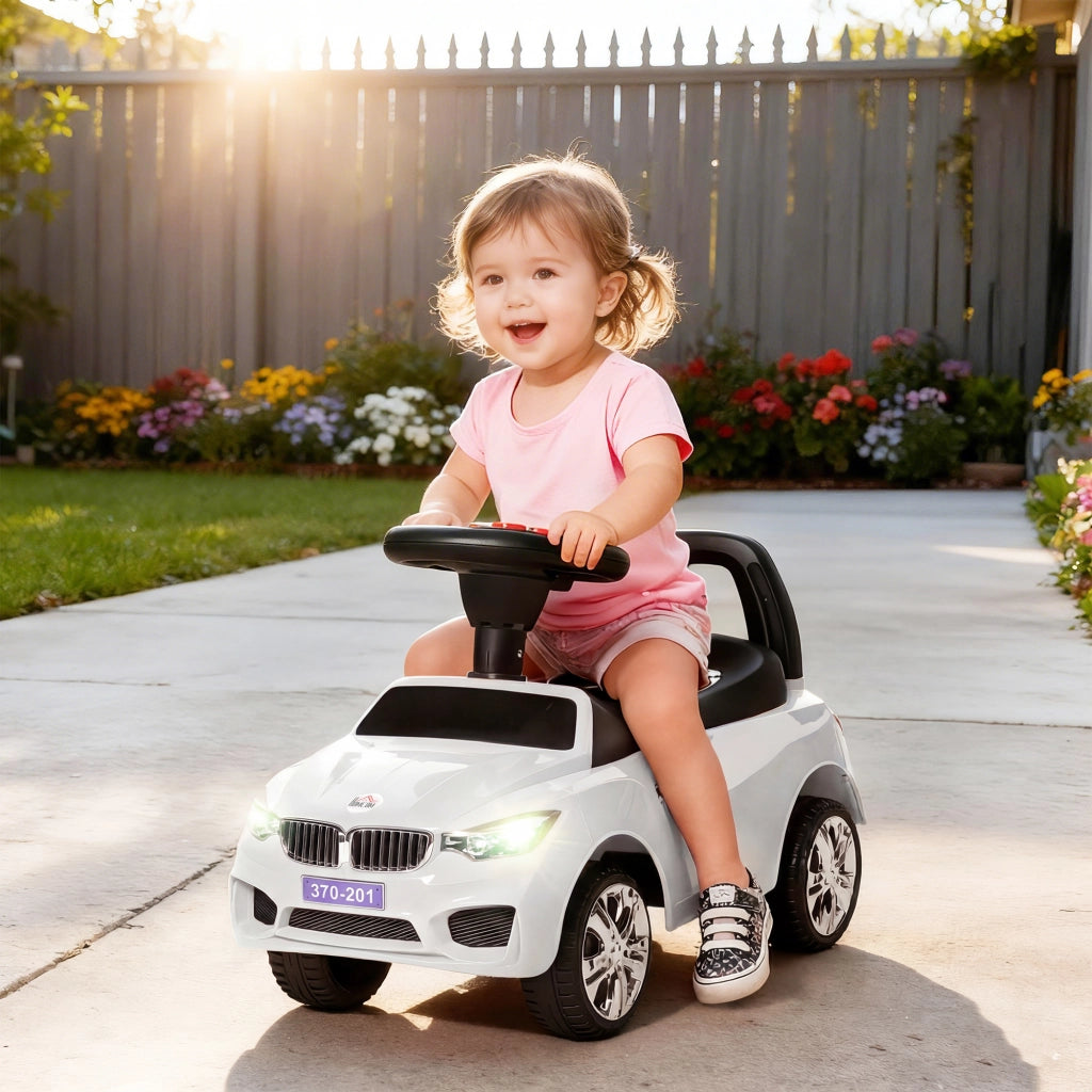 Macchinina Cavalcabile per Bambini con Volante e Luci ¨C zephmum ¨C Bianco