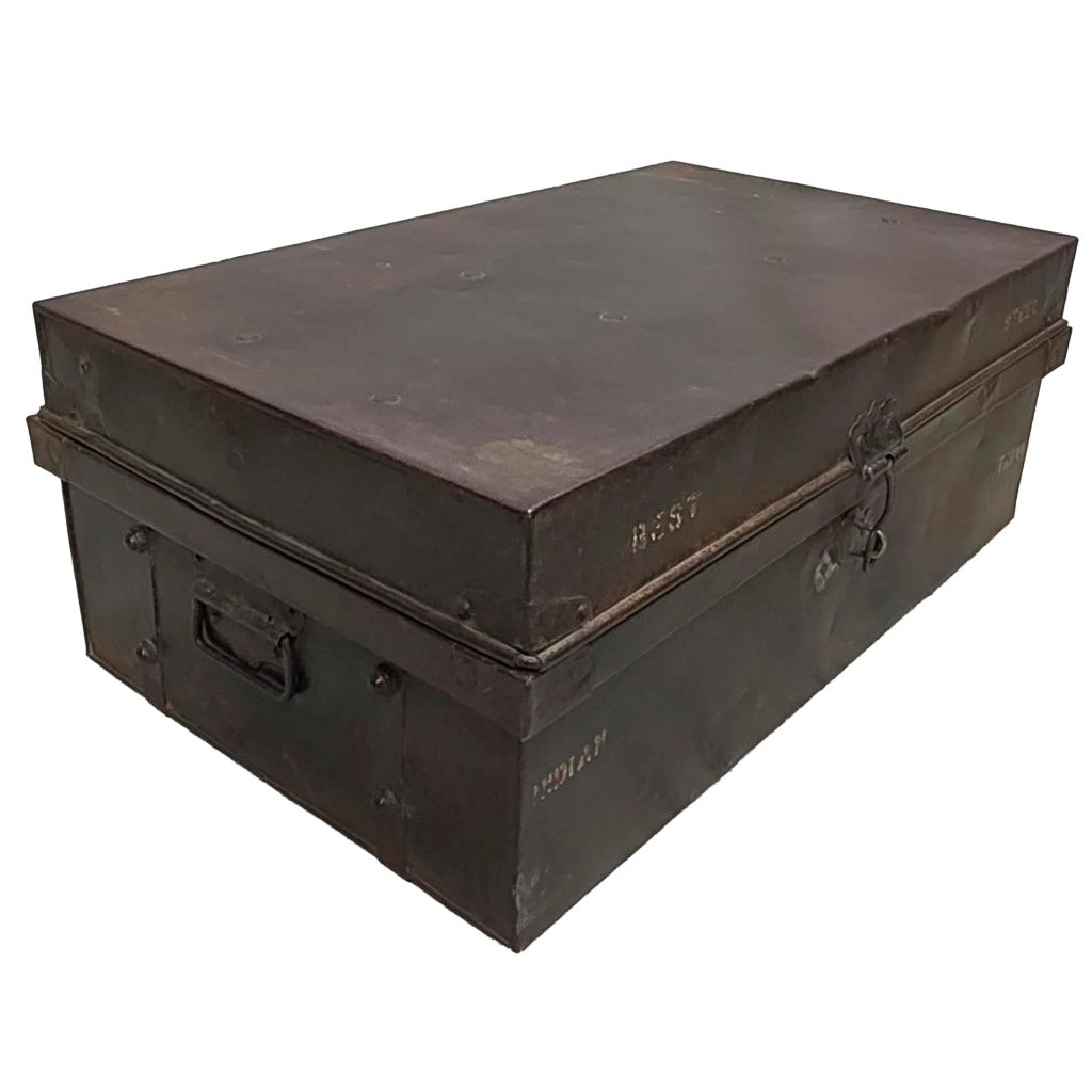 Valigia artigianale in metallo, 67x37x25h cm