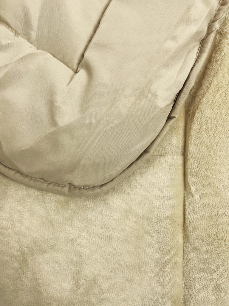 Trapunta Piumone Invernale In Tessuto Flanellato Effetto Velluto 550 Gr-Mq Beige - Singolo