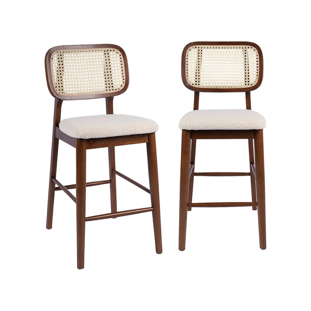 Set 2 sgabelli da bar in legno di hevea con canna e bouclé 66,5 cm,