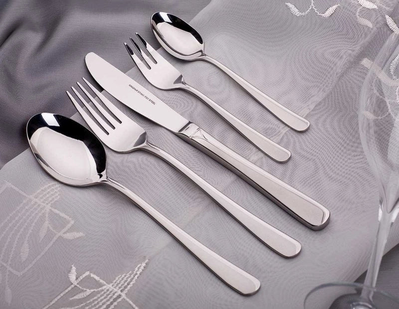 Set di posate in acciaio inossidabile satinato Kinghoff KH-3561 da 72 pezzi