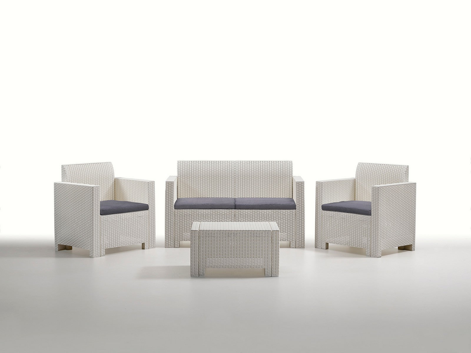 salotto resina 4pz. con cuscini nebraska 2 bianco cod:ferx.99483