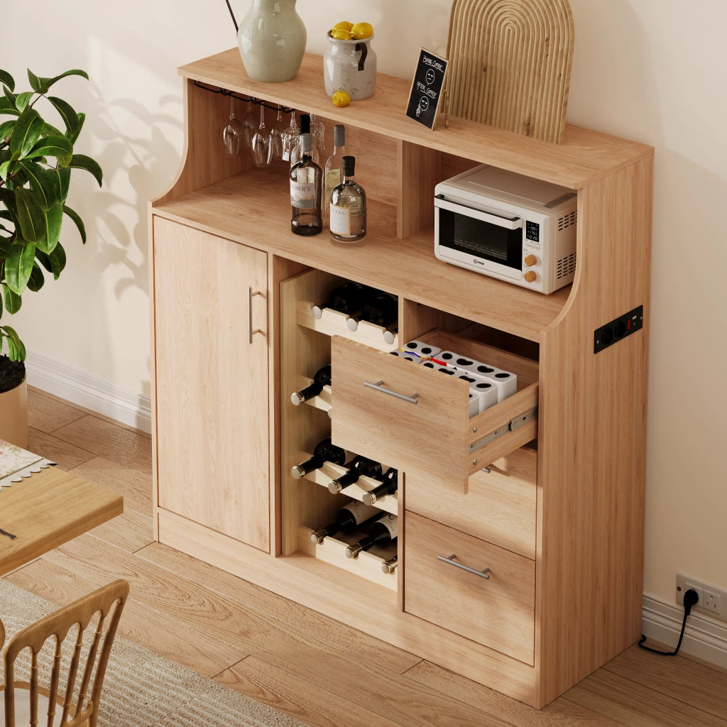 Mobile bar con LED, presa elettrica e portabicchieri, per cucina e soggiorno, in MDF naturale e bianco 120 × 40 × 121 cm