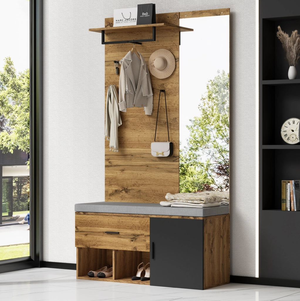 Garderoba moderna in effetto legno con specchio e scarpiera