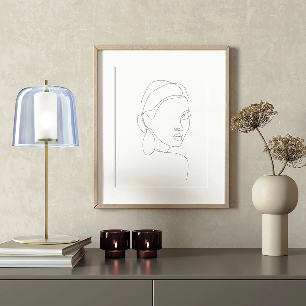 FRIDA LAMPADA DA TAVOLO AZZURRA  MONTATURA ORO SPAZZOLATO ATTACCO G9 H.50CM